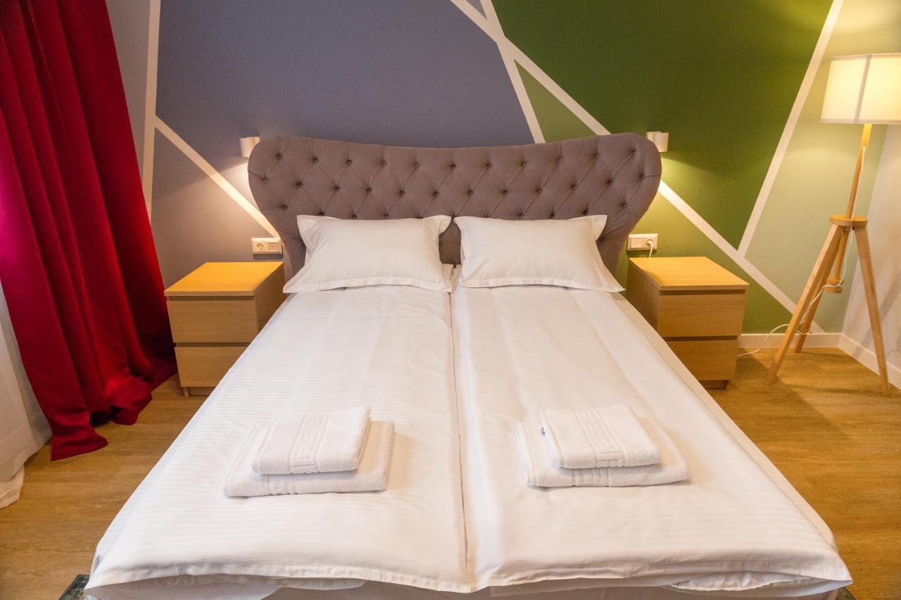 H11 Downtown Apartments Targu Mures Luaran gambar